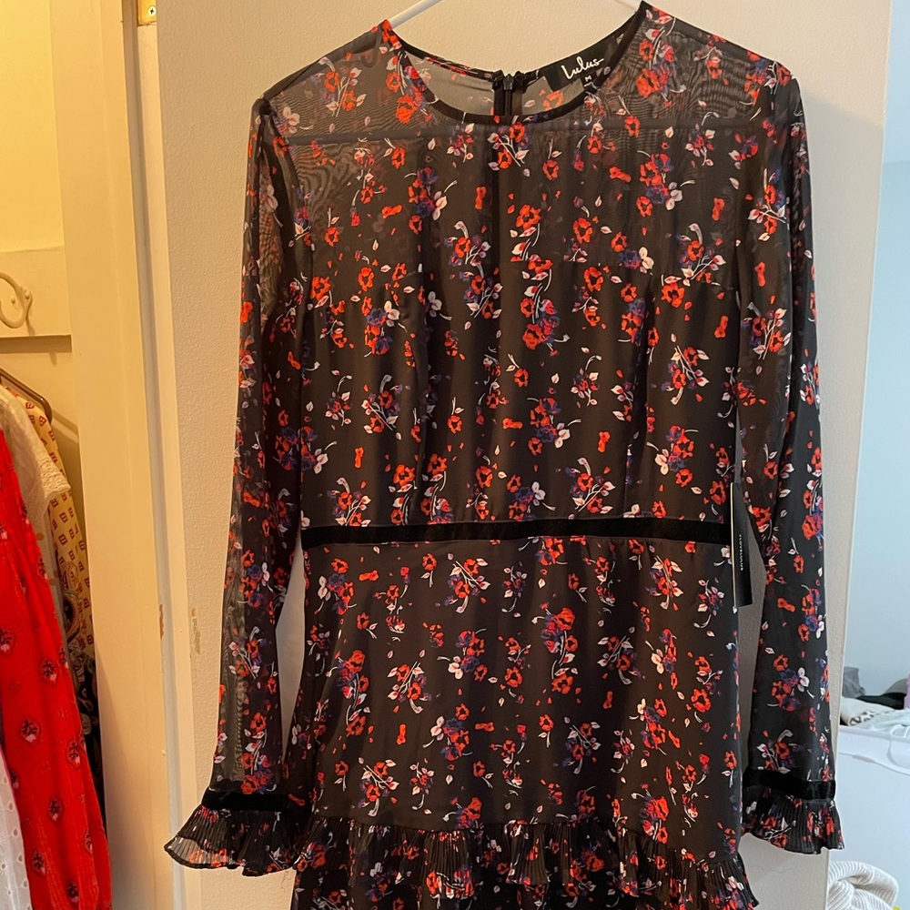 Lulus floral knee length ruffle black dress